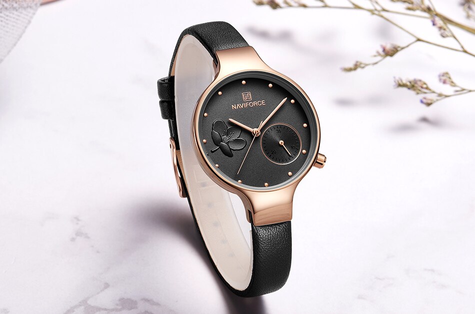 Women's Elegant Leather Quartz Watch